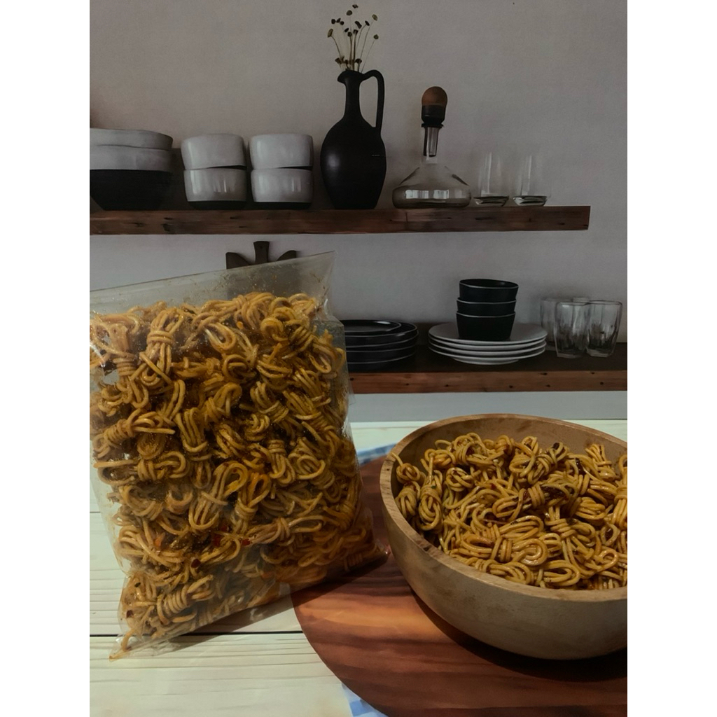 

Mie Gulung pedas gurih kemasan 500gr