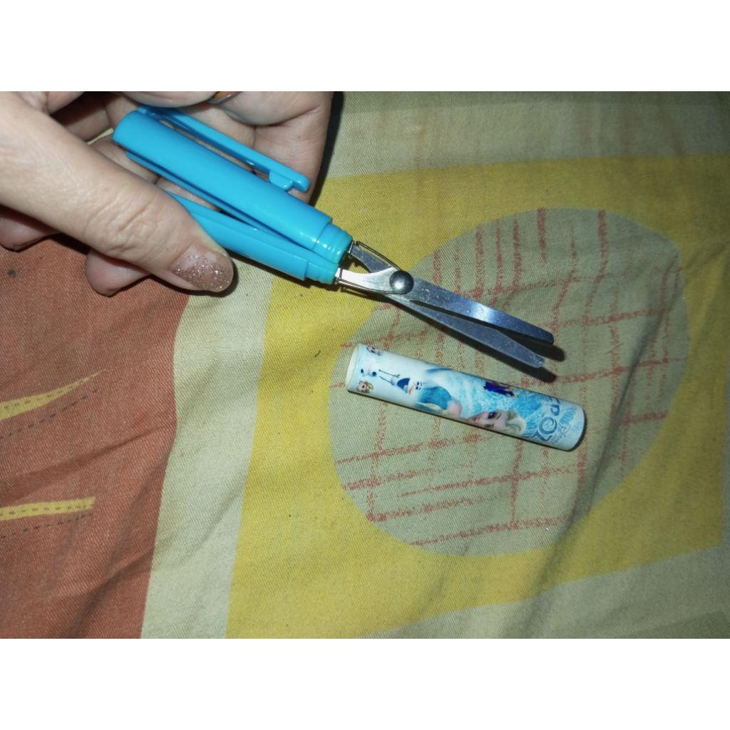 

gunting cantik frozen