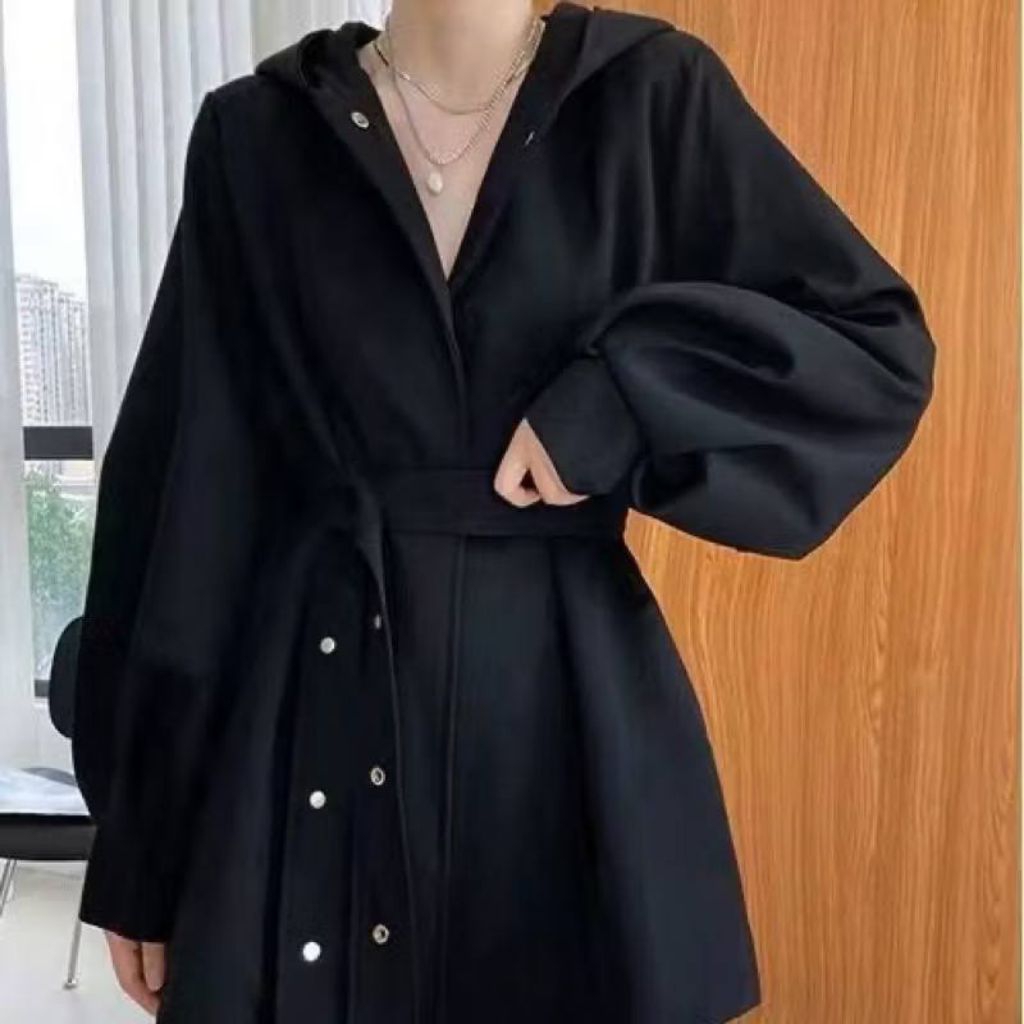 Coat Woman Lengan Balon Warna Hitam Puffy Winter Autumn Trench Coat Korean Style Wanita | Preloved B