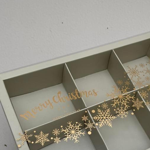 

Box Dus Natal Christmas Sekat 6 Mikanatal Eggtart Fruit Tart Dan Tag Warna Abuabu