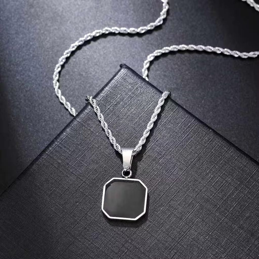 kalung titanium model tambang silver liontin enamel kecil