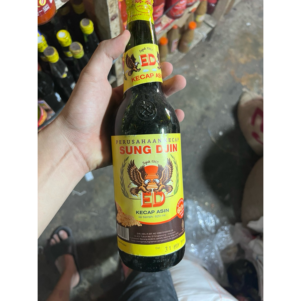 

Kecap Asin Elang 2 Botol Kaca 620ml