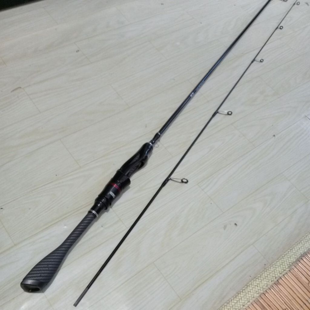 joran pancing Swan UL Black Mamba 662