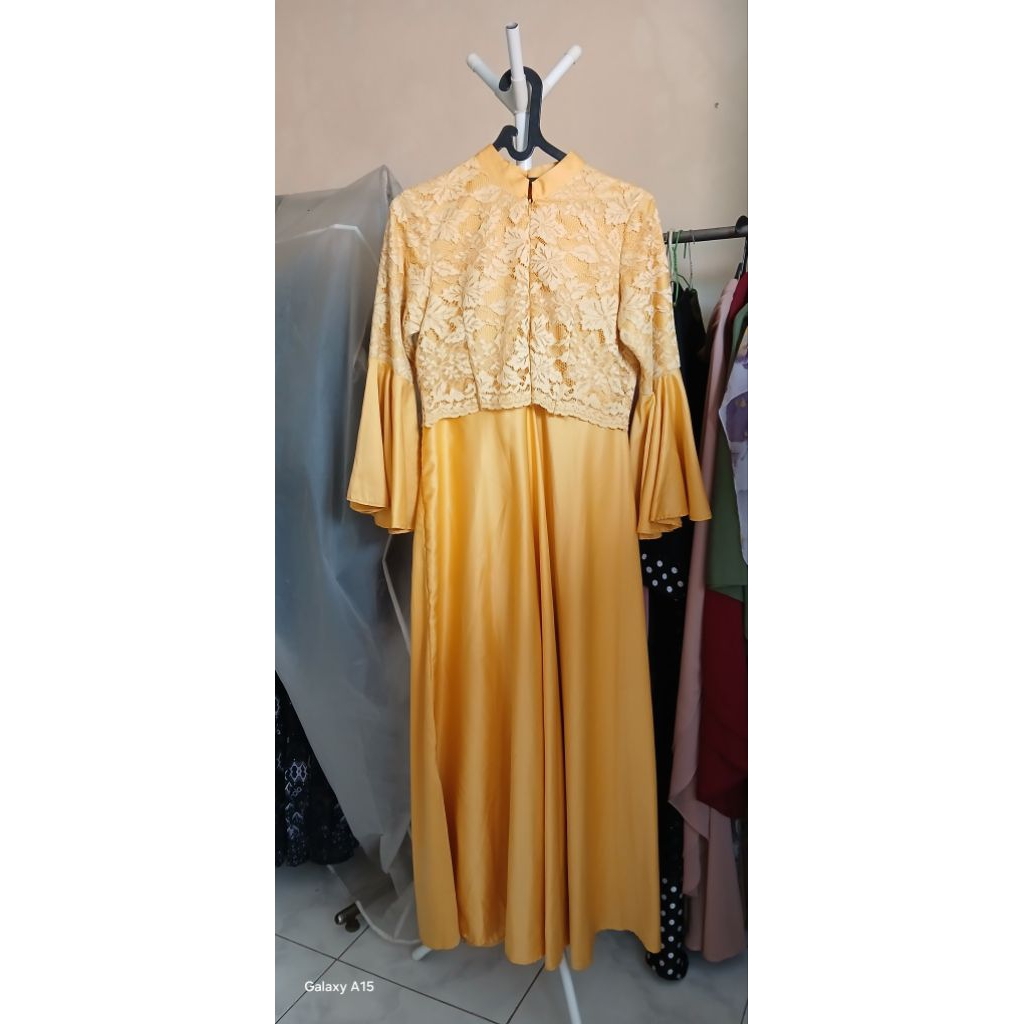 gamis preloved pesta