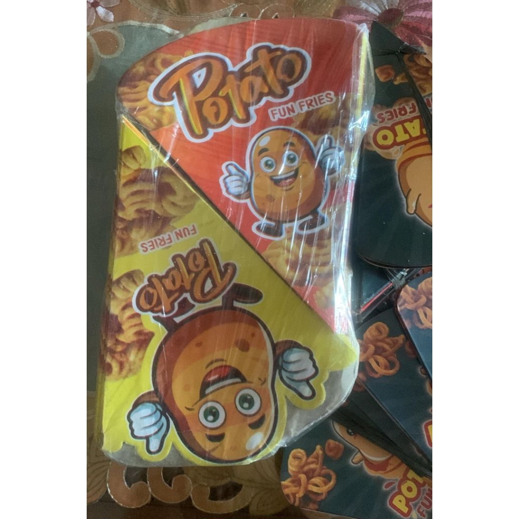 

Kertas kentang curly