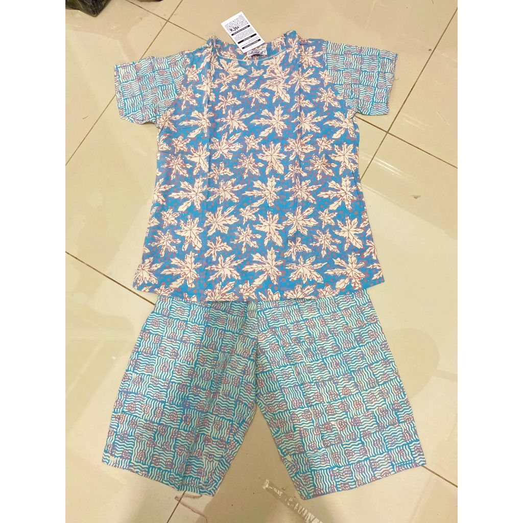 LUZA ~ Setelan ABG Celana Pendek by Batik Luza