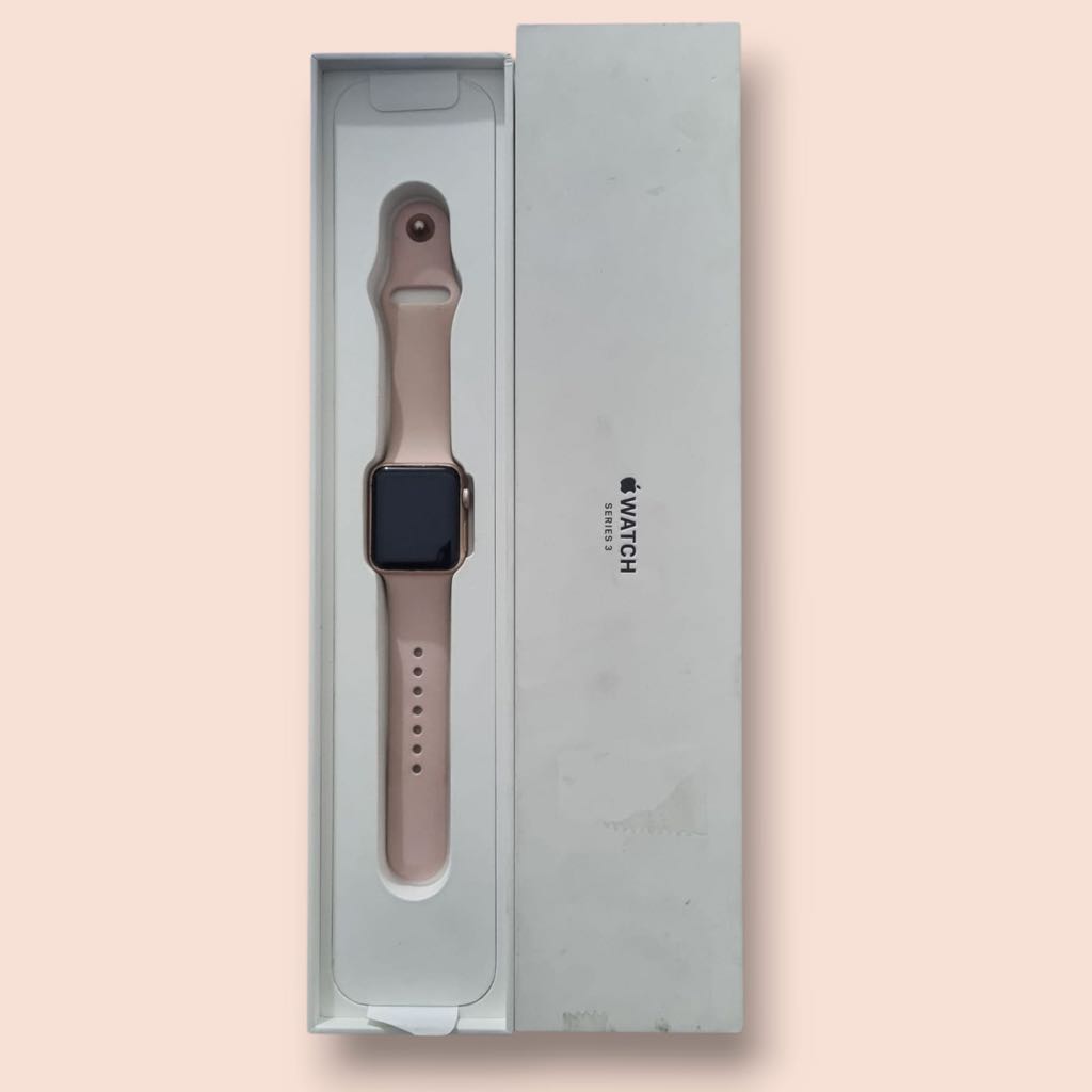 Apple iWatch Series 3 (38mm) ex iBox Fullset