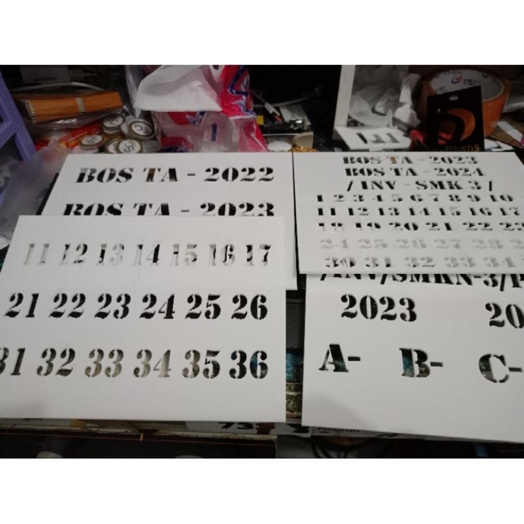 

cetakan pilox / custom cetakan stencil / custom cetakan pilox / mal cat semprot