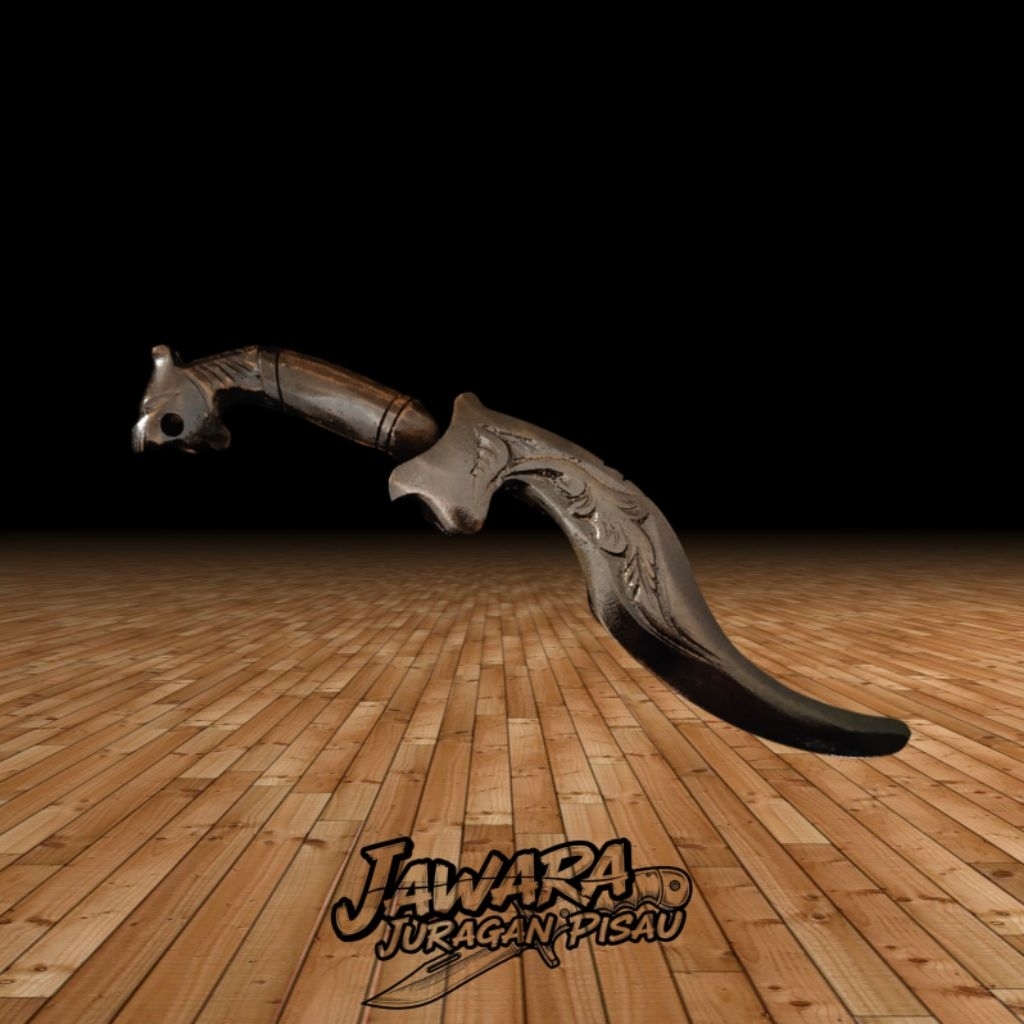 Kujang Mini Kuningan Ukiran Macan dan Kaligrafi