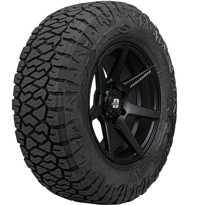 Ban Mobil 275/55 R20 MAXXIS AT-811 AT 275 55 20 AT811
