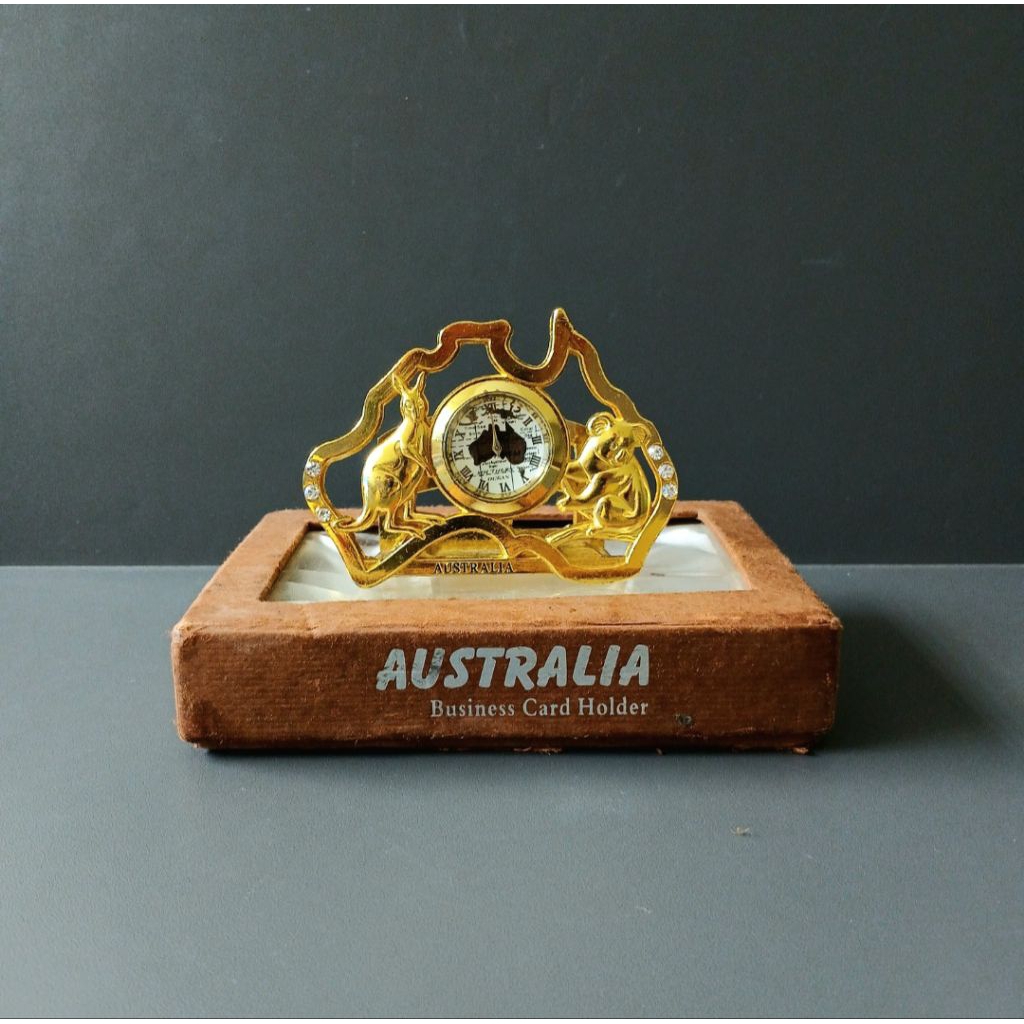 

stand kartu nama Australia