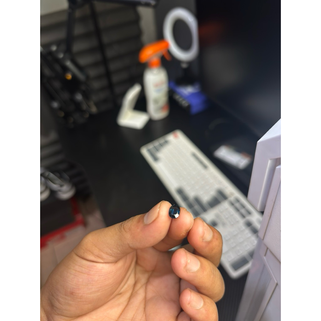 Natural Blue Safir Tanzania 1,37 Carats, Unheated