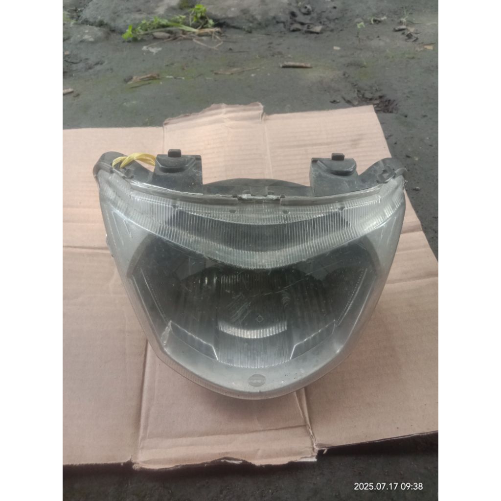 MIKA LAMPU DEPAN MIO J