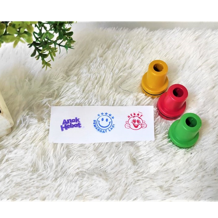 

Stempel Cap Karakter, Nilai, Logo, Nama Murah Costum Desain Bebas Ukuran 2cm Bisa Isi Ulang Tinta Model Bulat