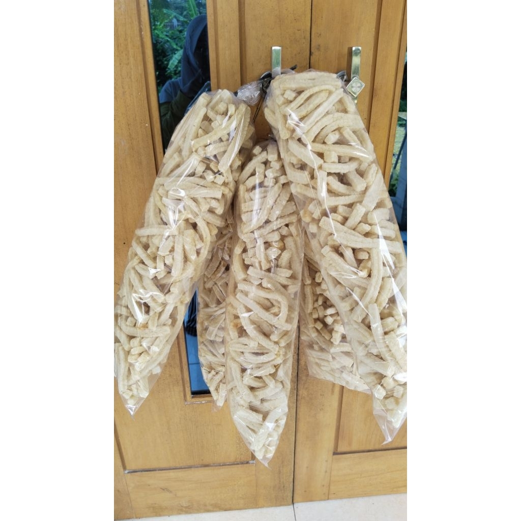 

kerupuk jari stik
