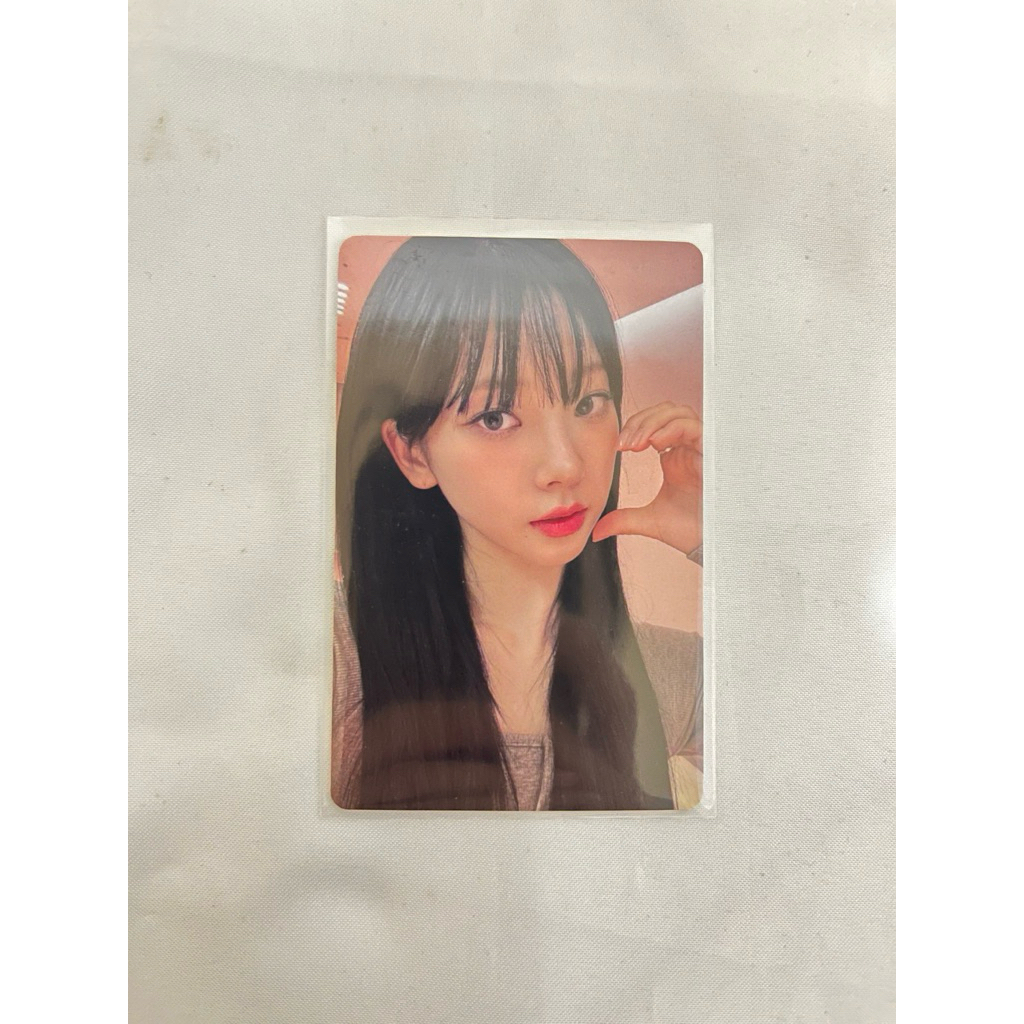 PHOTOCARD AESPA KARINA OFFICIAL