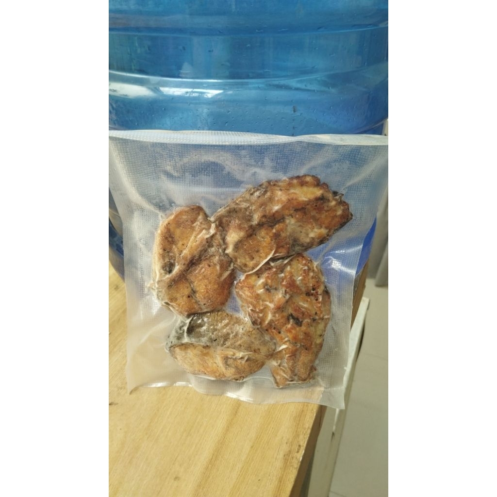 

Ikan asap daging manyung