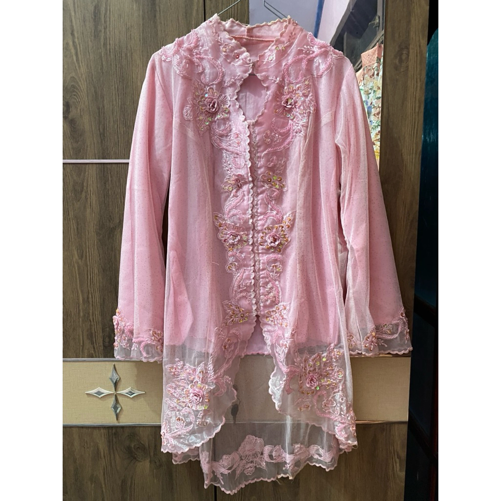 PRELOVED KEBAYA PINK