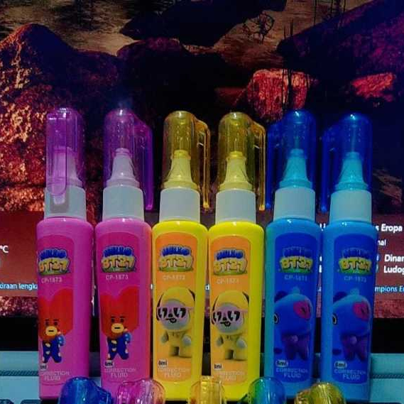 

[ATMS] JUAL TIP X KOREA CAIR. Correcction Pen Korean Series. READY 3 PILIHAN WARNA.