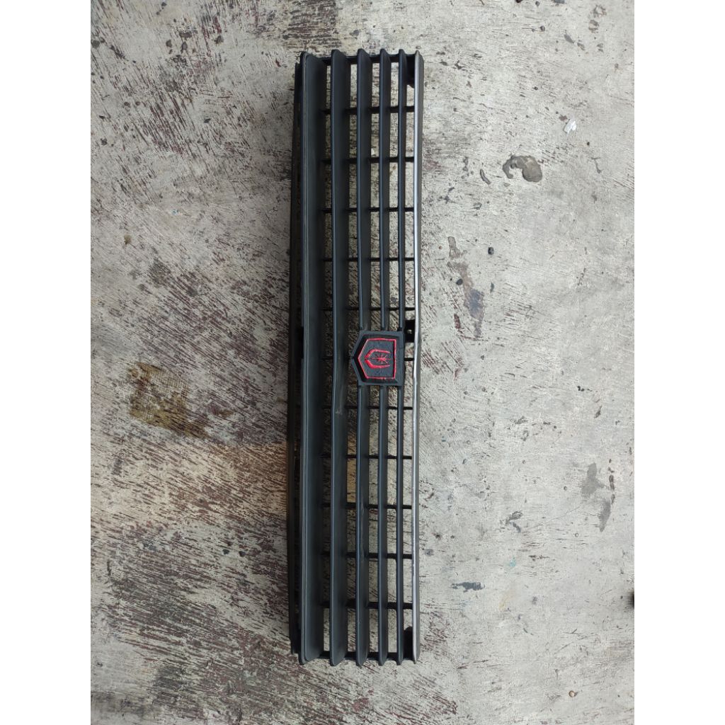 grill Toyota Corona Mark 2 THN 81-82