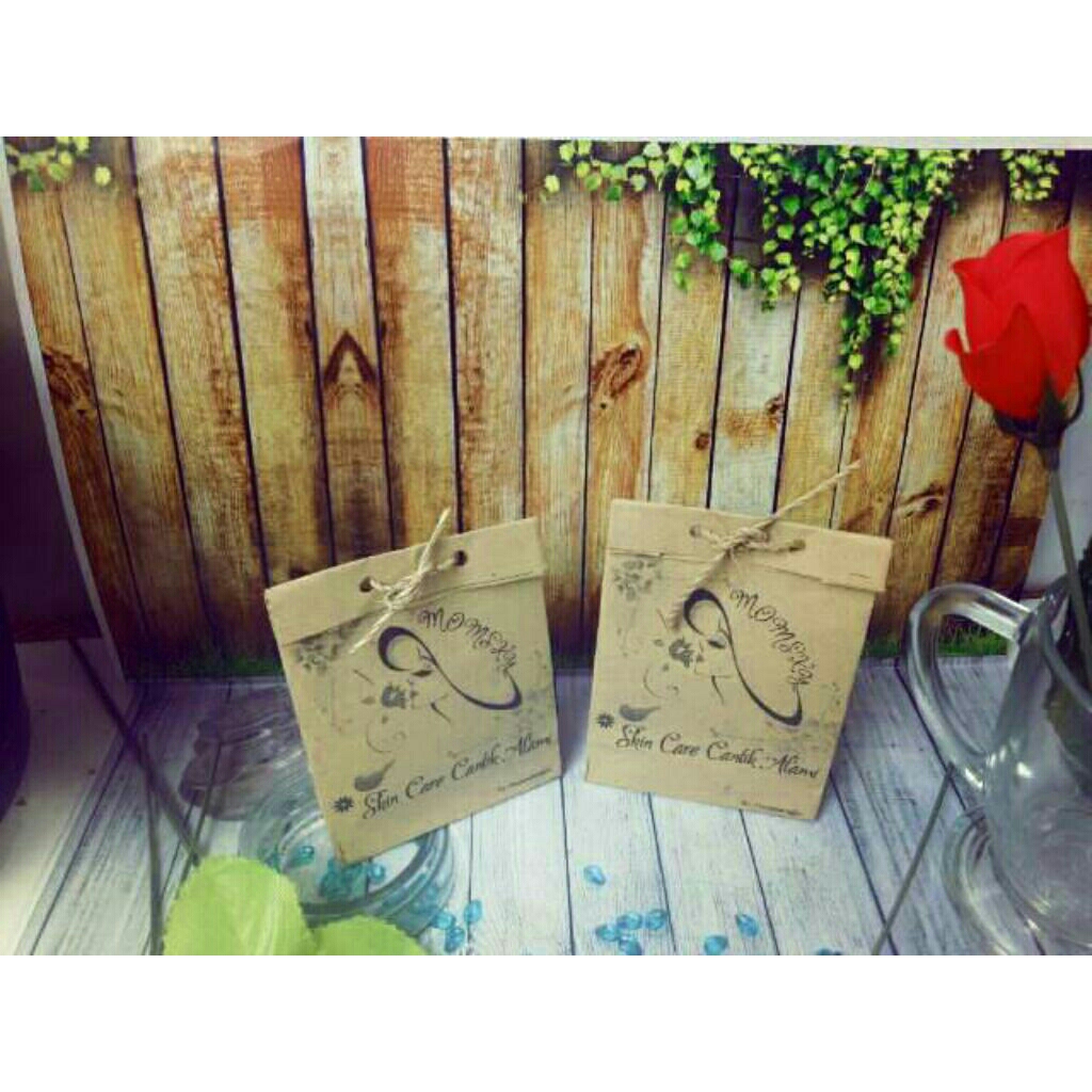 

PAPERBAG MURAH CUSTOM ukuran 7x3x9cm /souvenir/hajatan/olshop/parfum