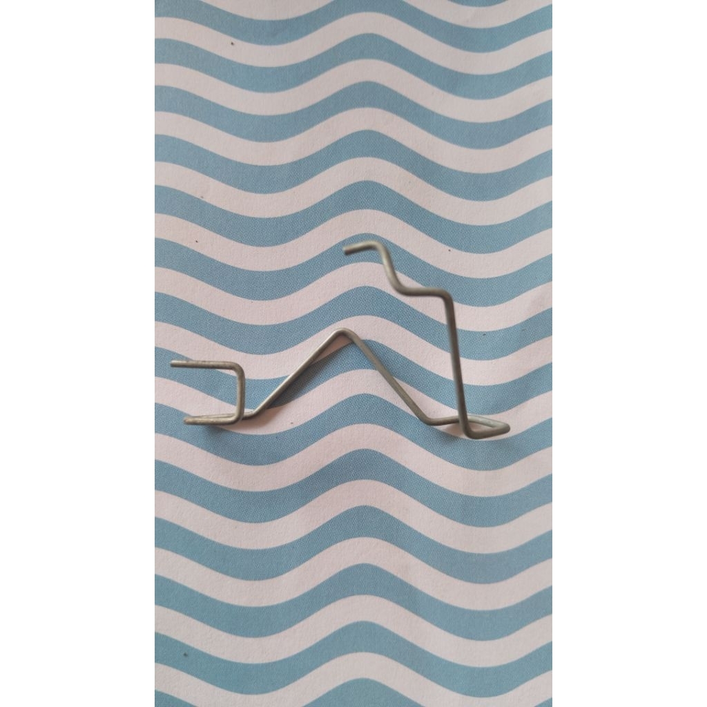 Kawat klip penahan lampu Bohlam H4 Hologen HRV