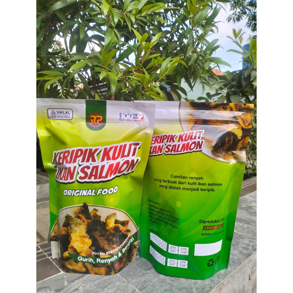 

Keripik kulit ikan salmon ~lezat~ Halal 100%