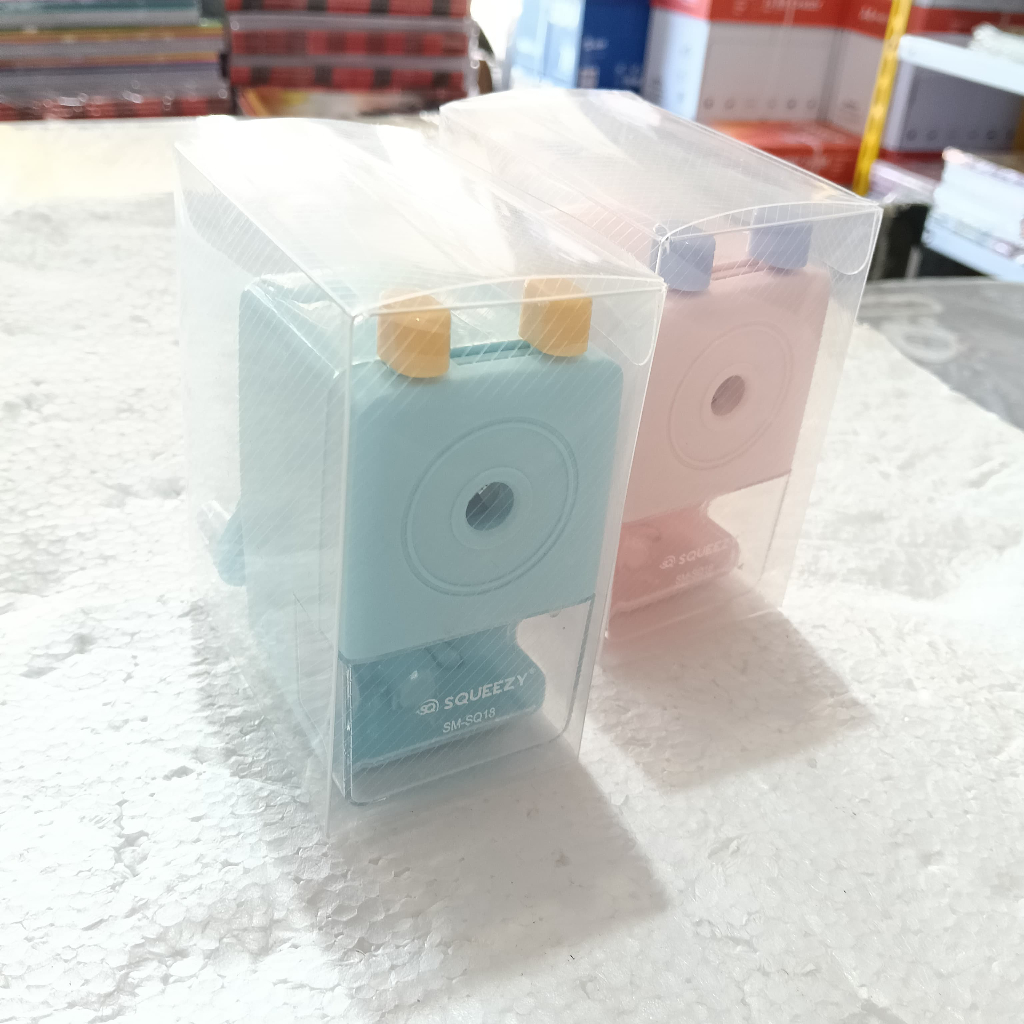 

SQUEEZY SERUTAN PENSIL - RAUTAN PUTAR MEJA DUDUK CUTE SM-SQ18