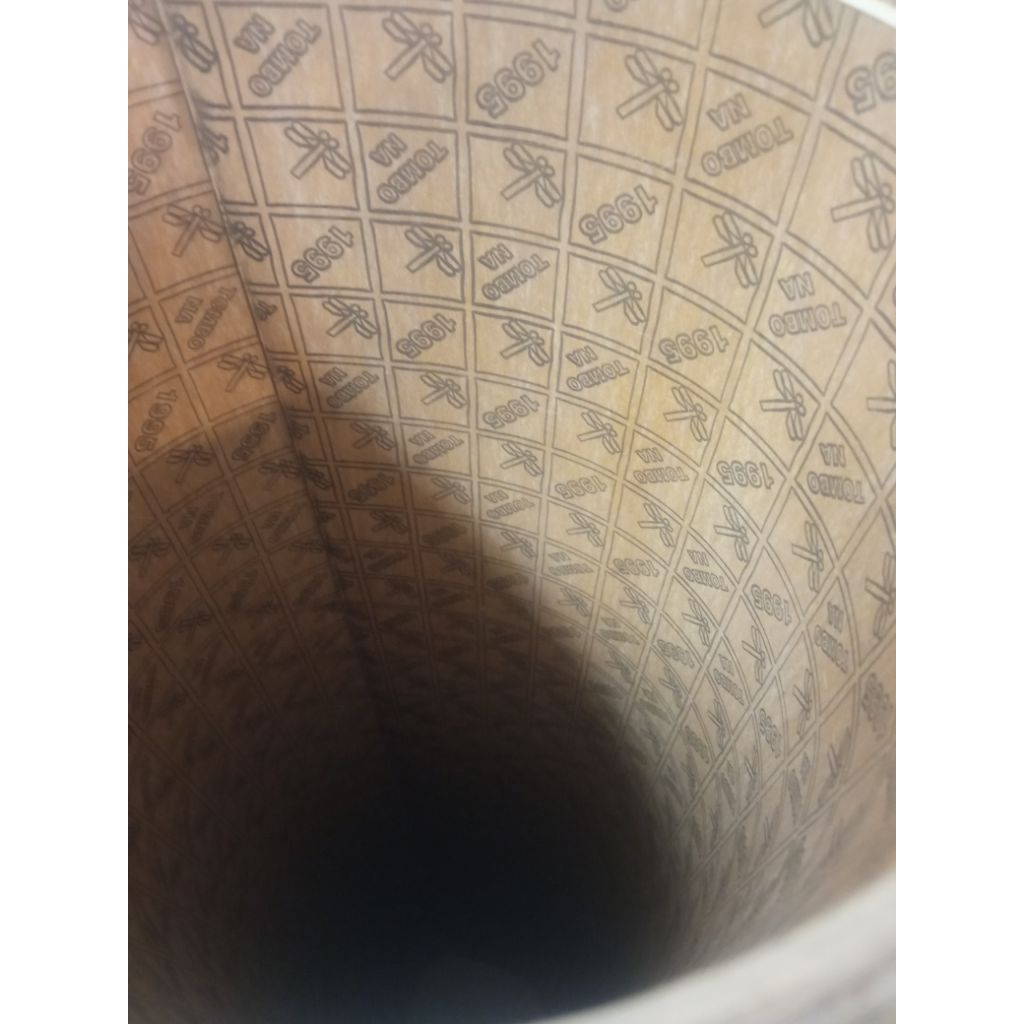 

packing tombo NA 1995 0,8 127cm x 127cm