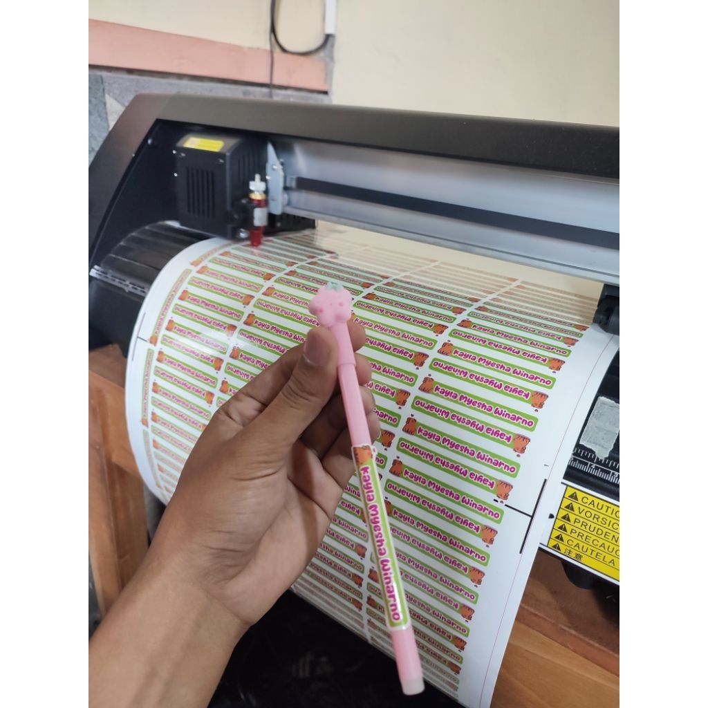 

Sticker Kisscut Nama Custom