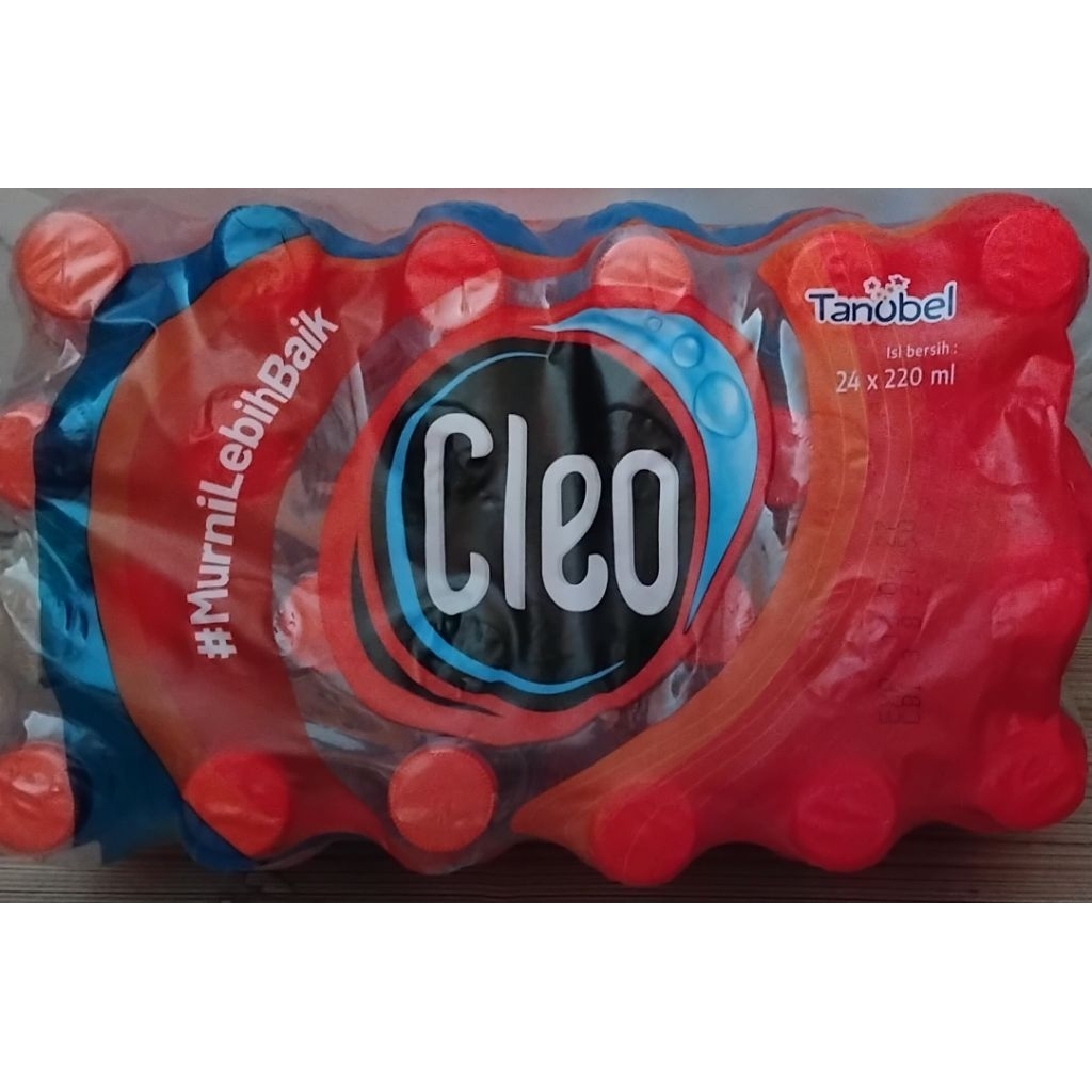 

cleo botol mini 220ml