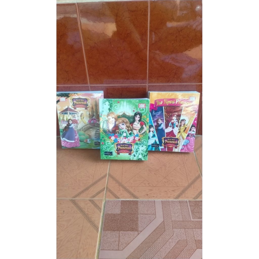 

BUKU TULIS BEST ONE 58 LEMBAR (PRINCES)