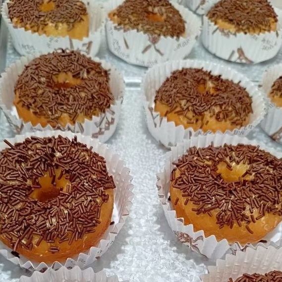 

Donat Kentang Coklat Ceres by Jadoel Bakery Singkawang