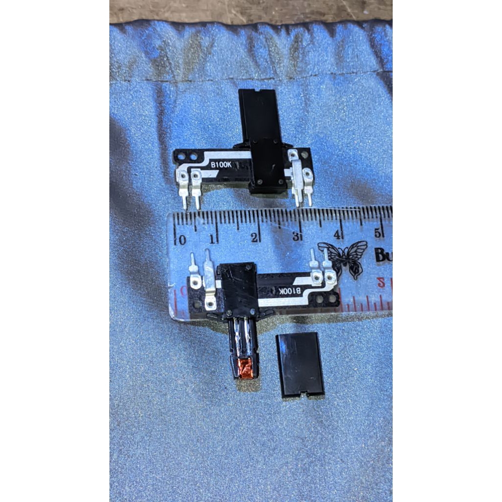 Potensio geser B100k 3,5cm 5pin