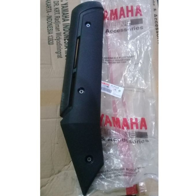 1PA-E4718-00 Cover Tameng Knalpot Yamaha Vixion New NVL, NVA YGP ORI
