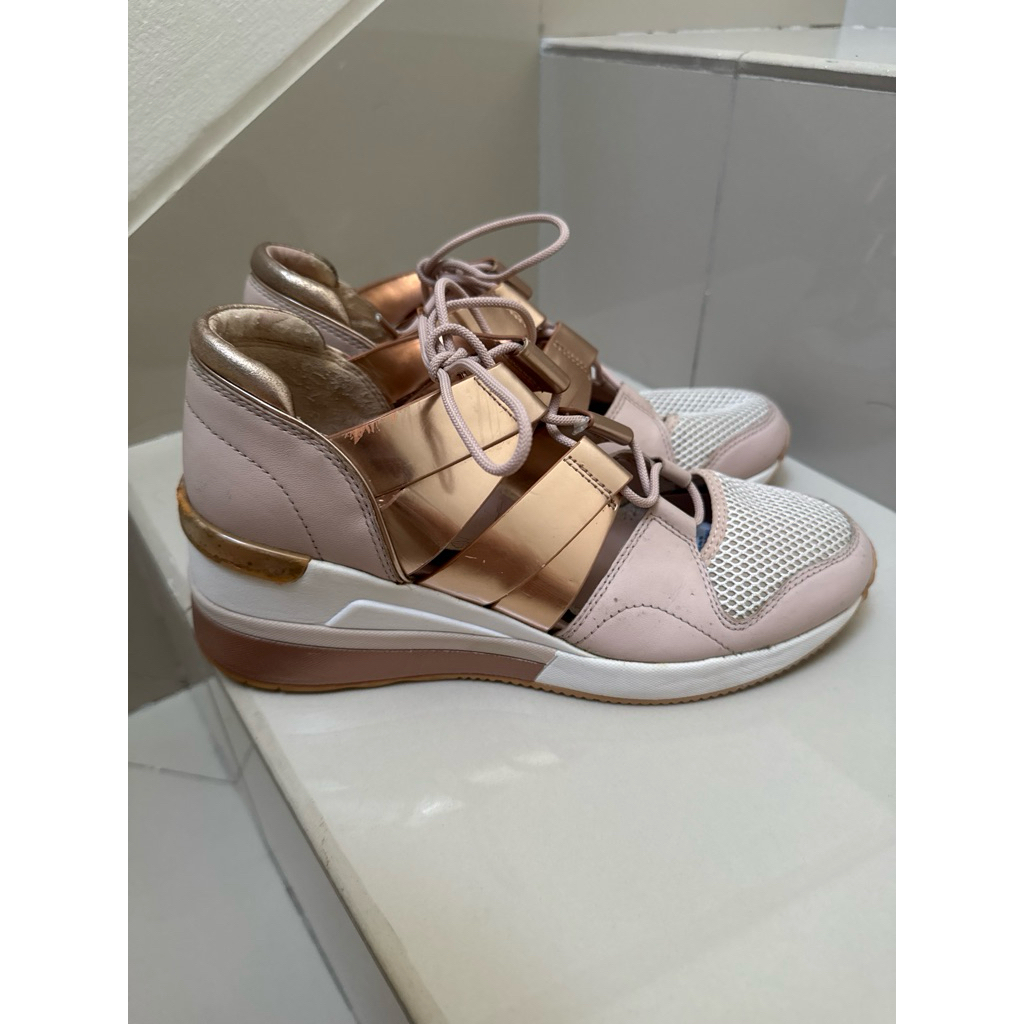 Michael Kors Sepatu Wedges