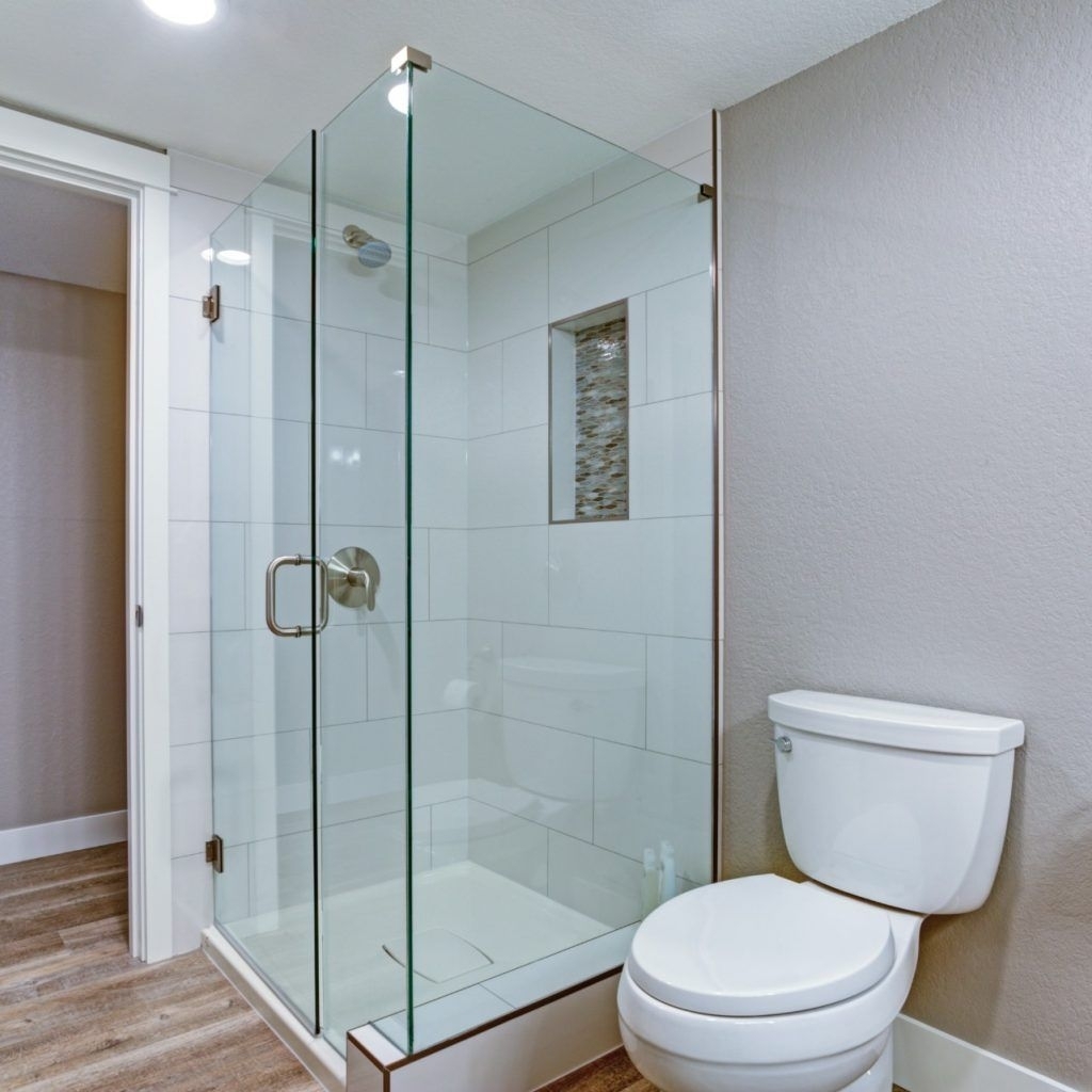 PARTISI KACA SHOWER KAMAR MANDI MODERN
