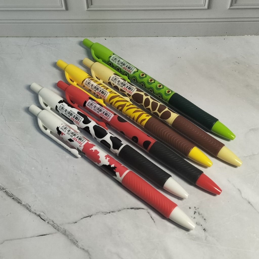 

Pulpen Pena Joyko Ballpoint Savanna 4 Pen BP-232 0.7 mm