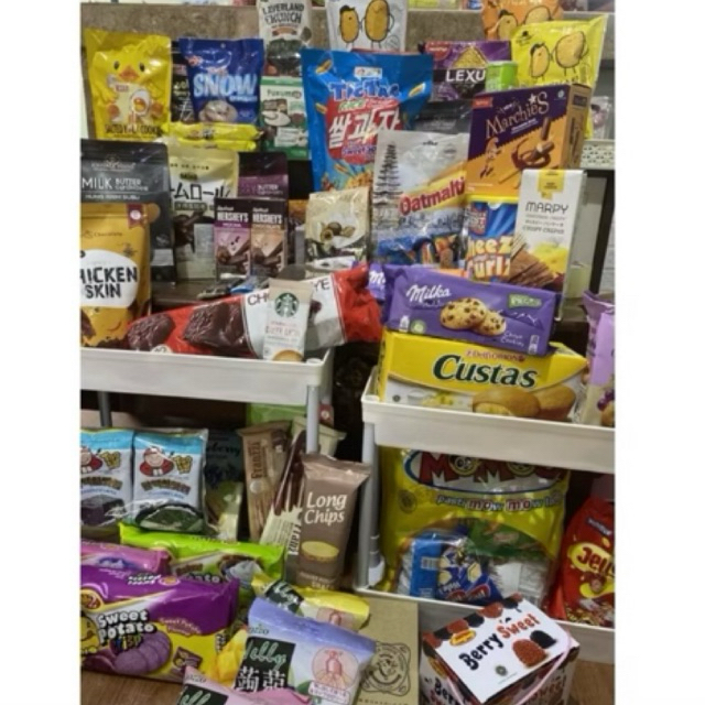 

snack import etalase 1kg