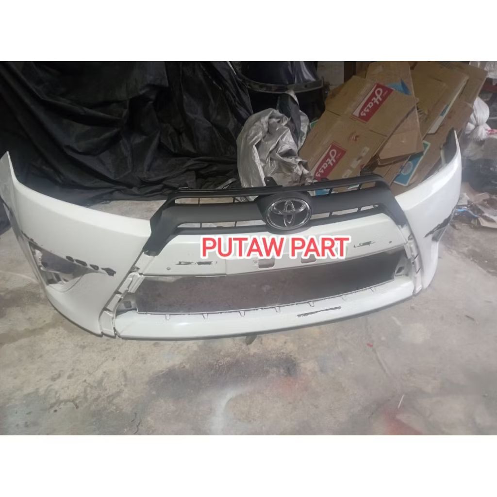 Bemper Depan + Grile Yaris Lele 2014-2017 Original