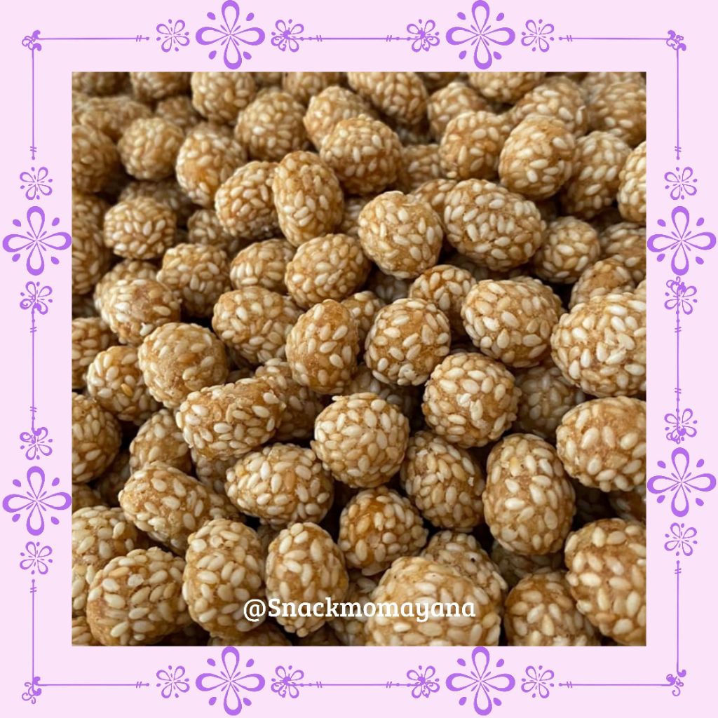 

Cemilan Kiloan Kacipo Import