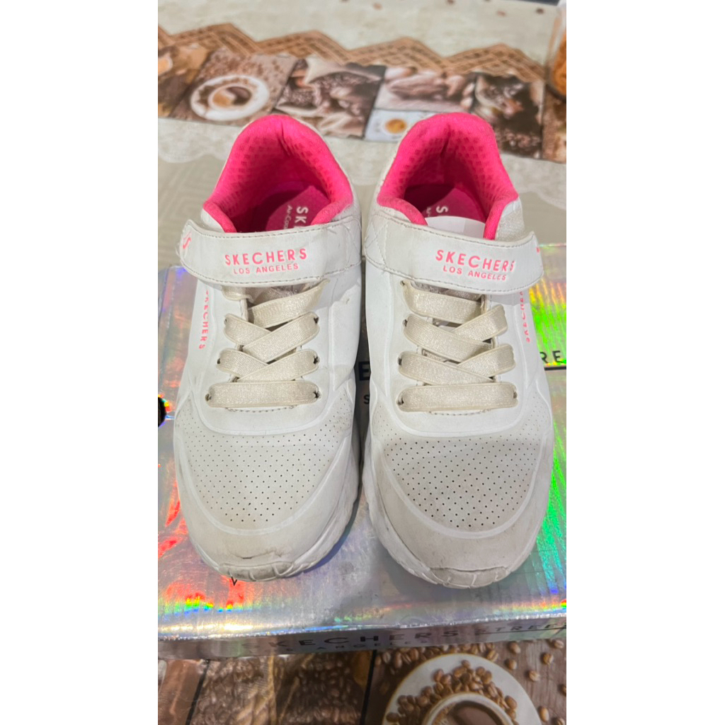 Sepatu Anak Skechers (Preloved)