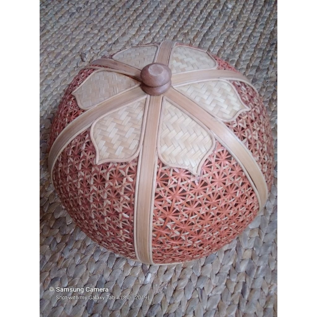 Tudung Saji Bulat Anyaman Bambu