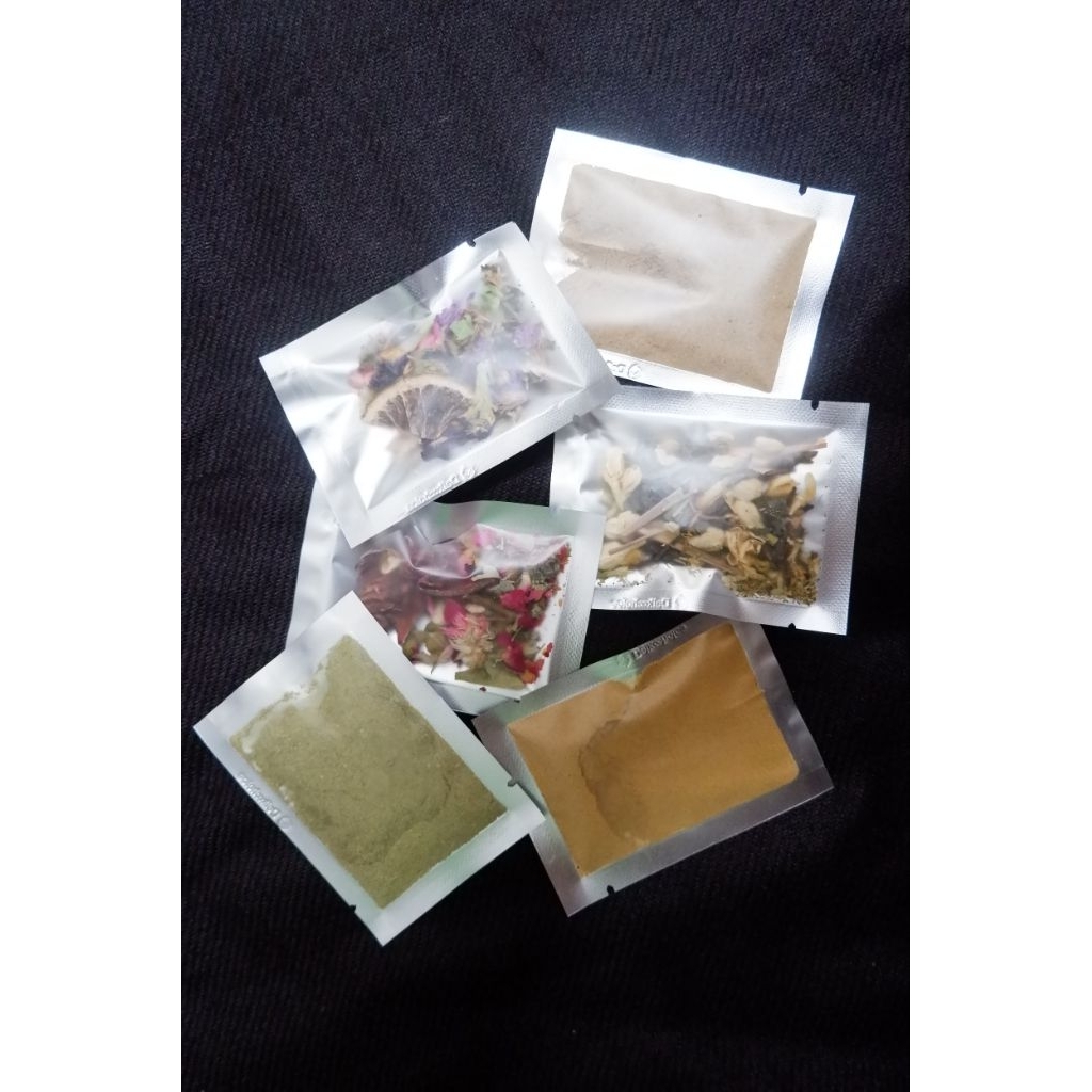 

Kemasan Tester Teh Herbal & Tisane