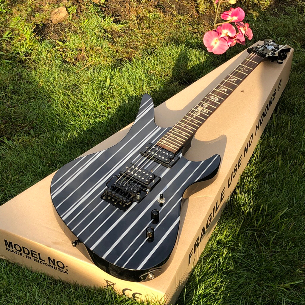 GITAR ELEKTRIK SHECTER SYNYSTER GATE UPDOWN PABRIKAN