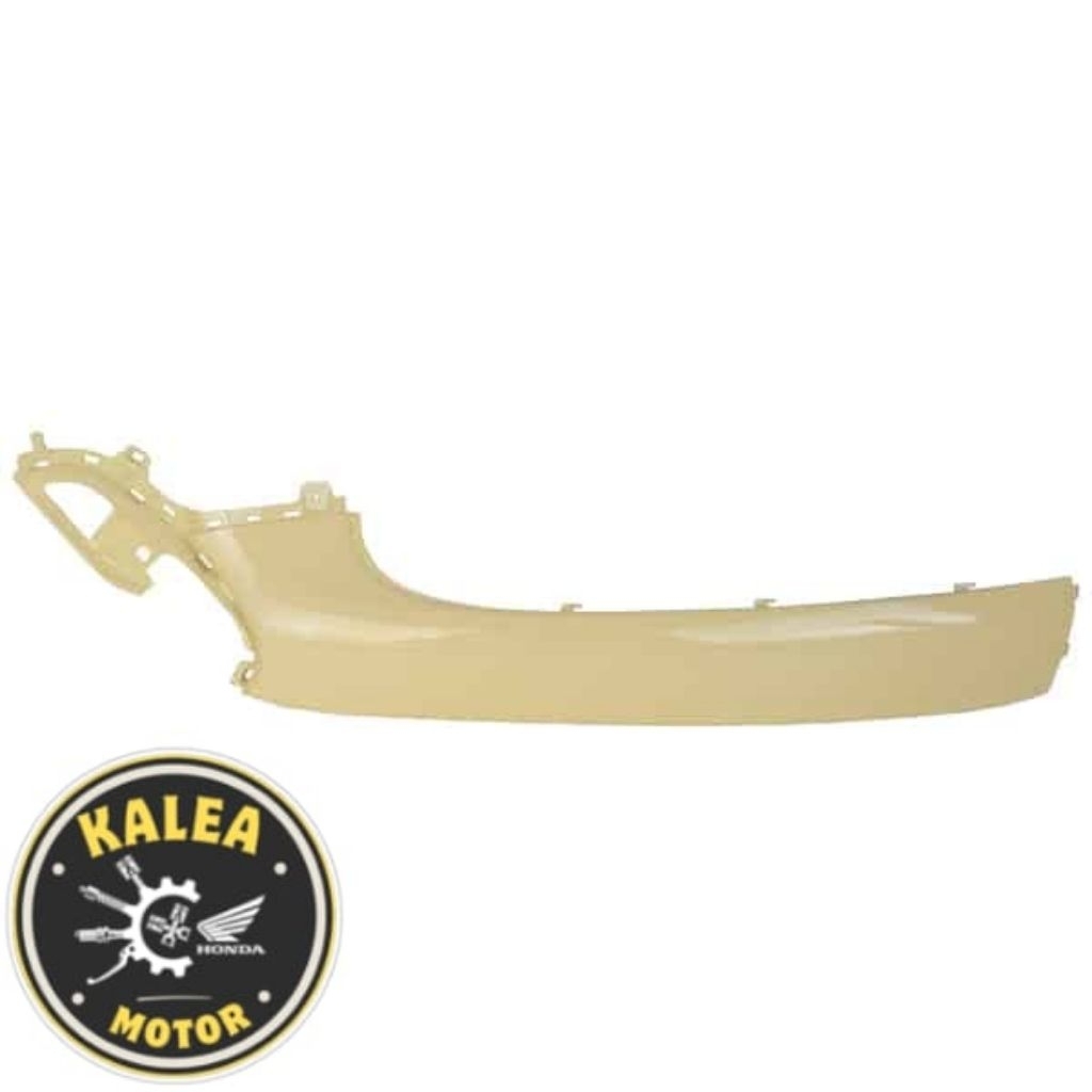 Cover Bawah Kanan Cream Honda Scoopy K2F ORIGINAL 64421K2FN00ZL