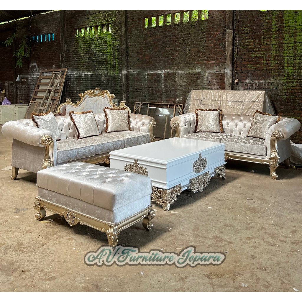 Set Kursi Sofa Ruang tamu terbaru mewah Klasik Modern