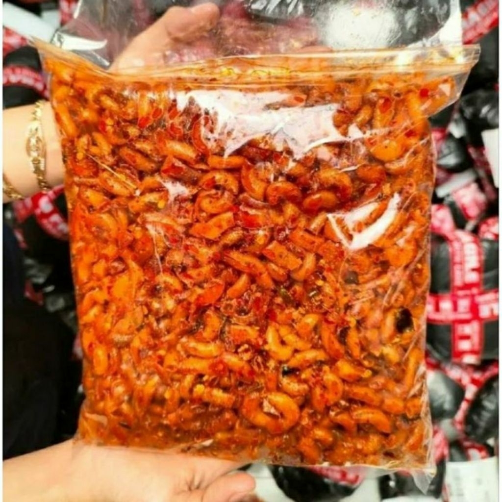 

PROMO TERMURAH " MAKRONI PEDAS NAGIH 250G