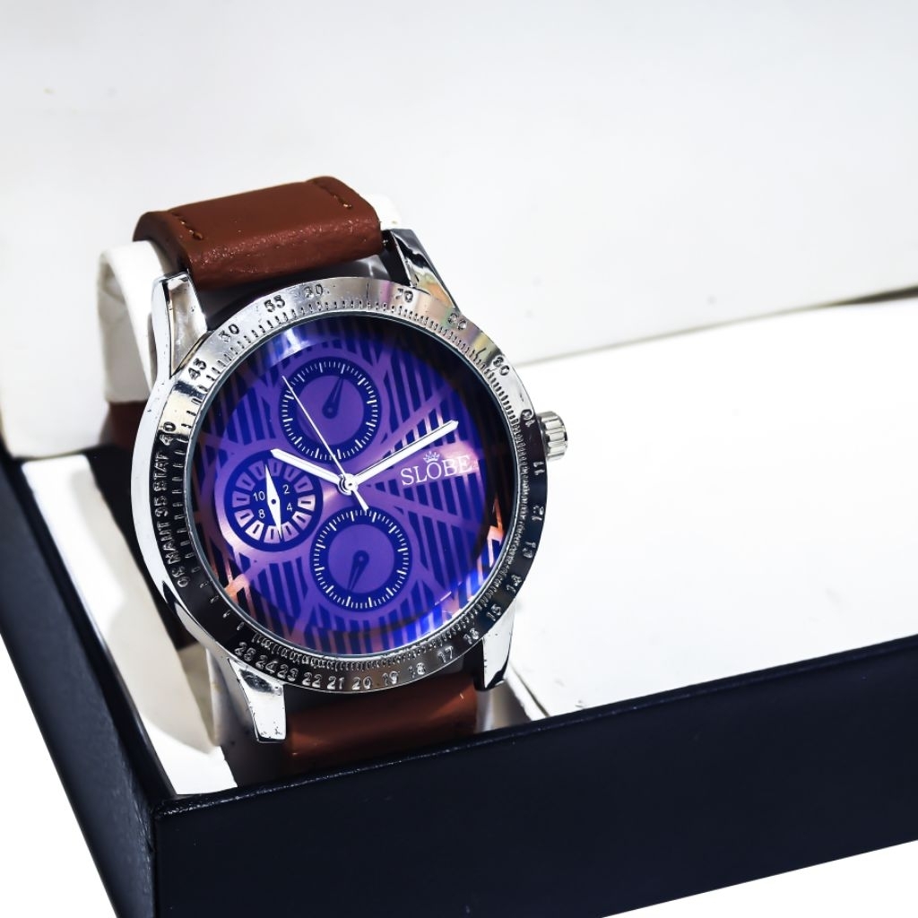 SLOBE Jam Tangan Pria Dan Wanita Kulit  Analog Free Box Kode 2.39