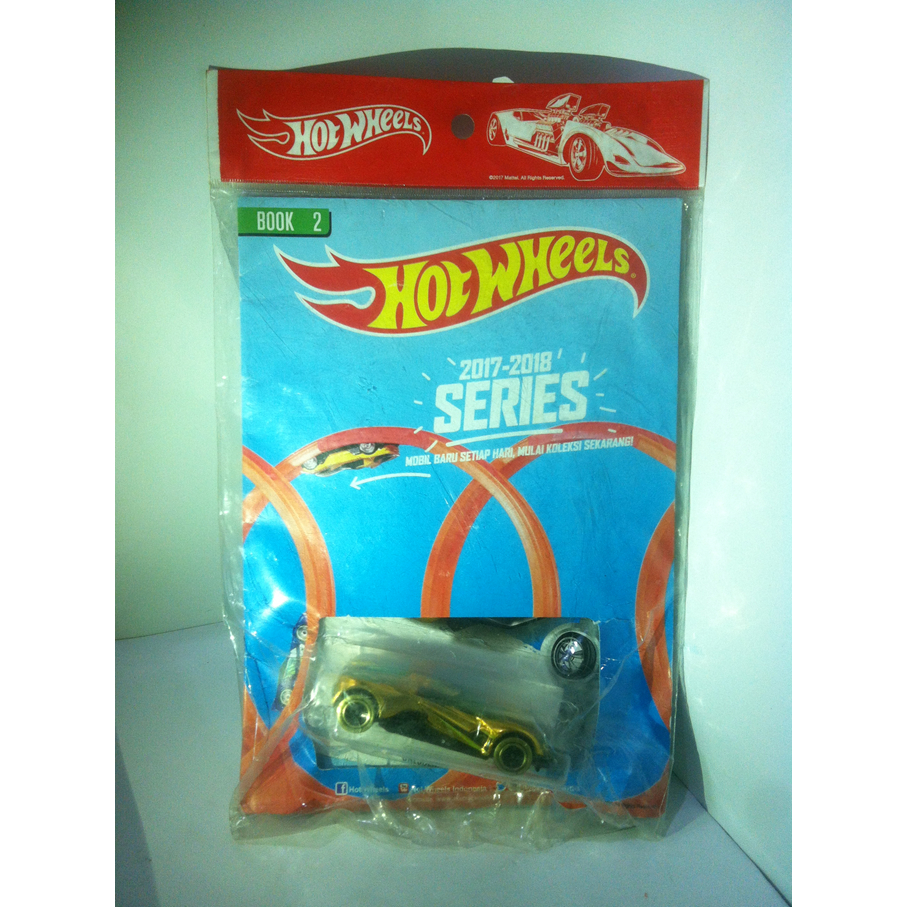 Hot Wheels. 2017 Super Chromes Mini Collection - 1. Crescendo. Chrome Gold by MATTEL